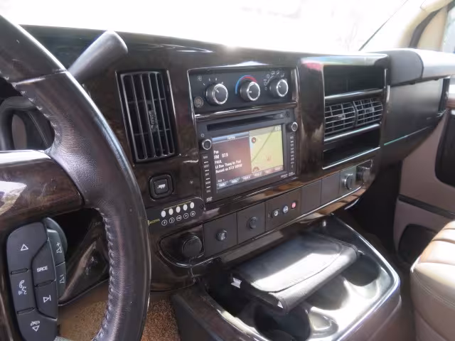 2013 GMC Savana - 1GDS7DC45D1127414 - Image #74